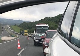 Se están registrando retenciones por obras en la N-622, sobre todo entre mendiguren y Apodaka.