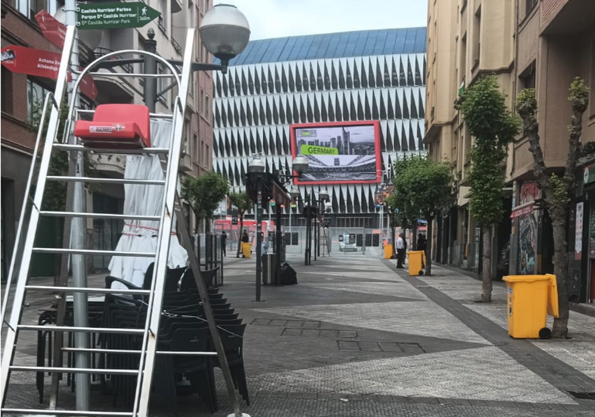 El enfado de los hosteleros del anillo de San Mamés ante el cierre del perímetro: «Nos han estafado»