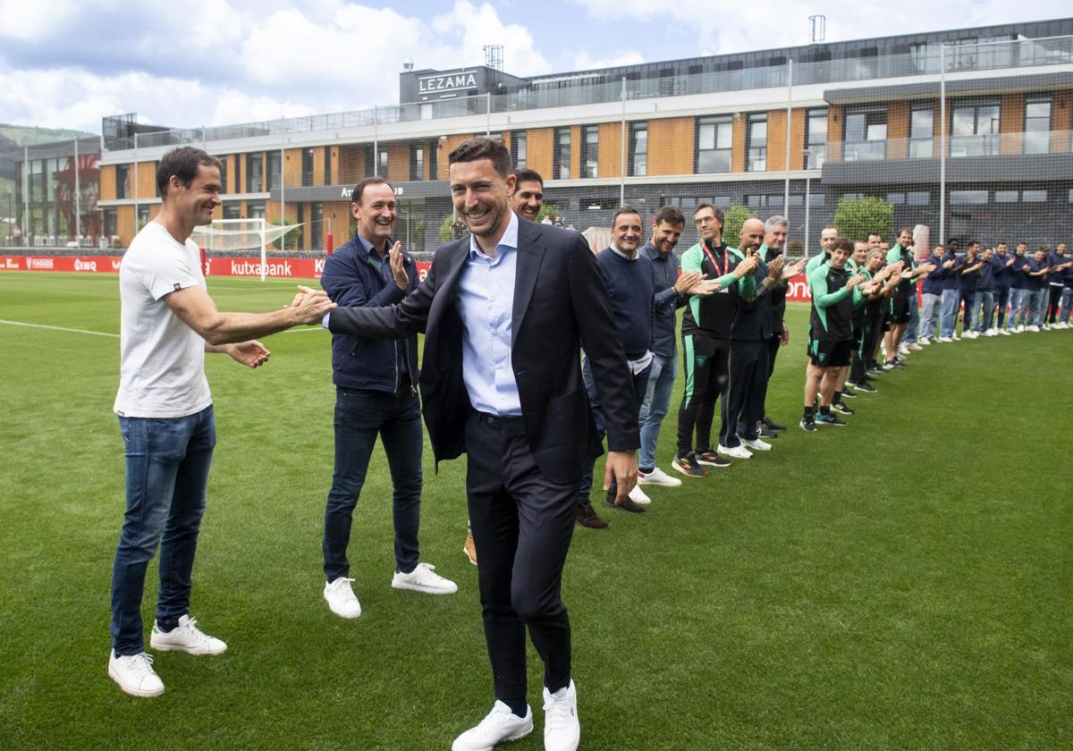 Aduriz, Villalibre, Dani García, Beñat, Rico, Susaeta, Ocio... De Marcos se despide rodeado de amigos: «Qué suerte»
