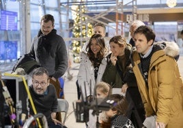 El director David Serrano, al combo, y los actores Vebjorn Enger, Natalia Verbeke, Ángela Cervantes y Julián López.