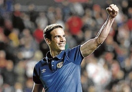 19 victorias, 17 empates y 19 derrotas de Iñigo Pérez en 55 partidos.