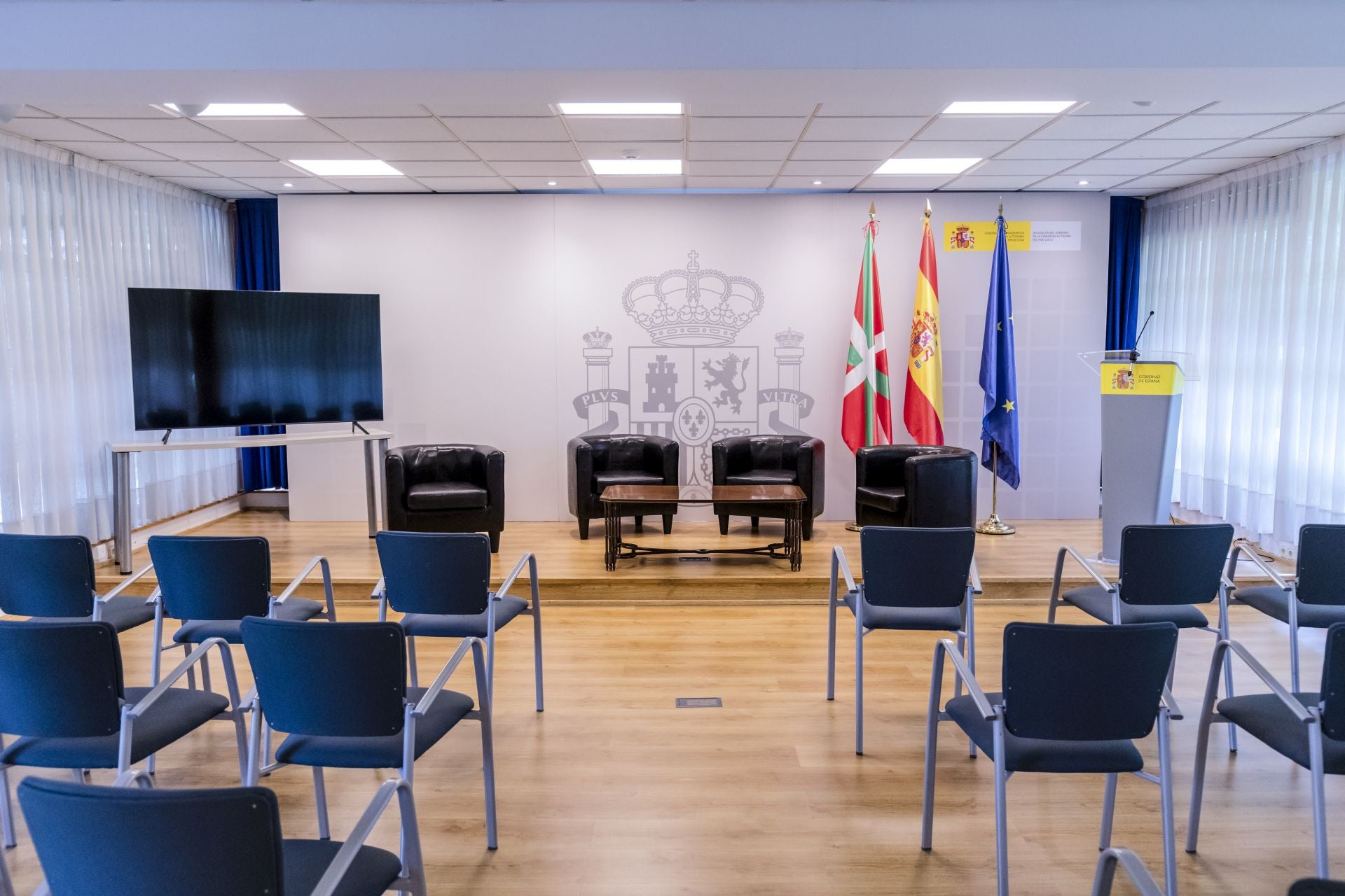 Visita a la Delegación del Gobierno en el País Vasco.