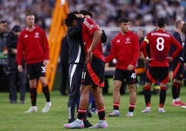 La crisis del Manchester United se agudiza: más despidos horas después de perder la Europa League en Bilbao