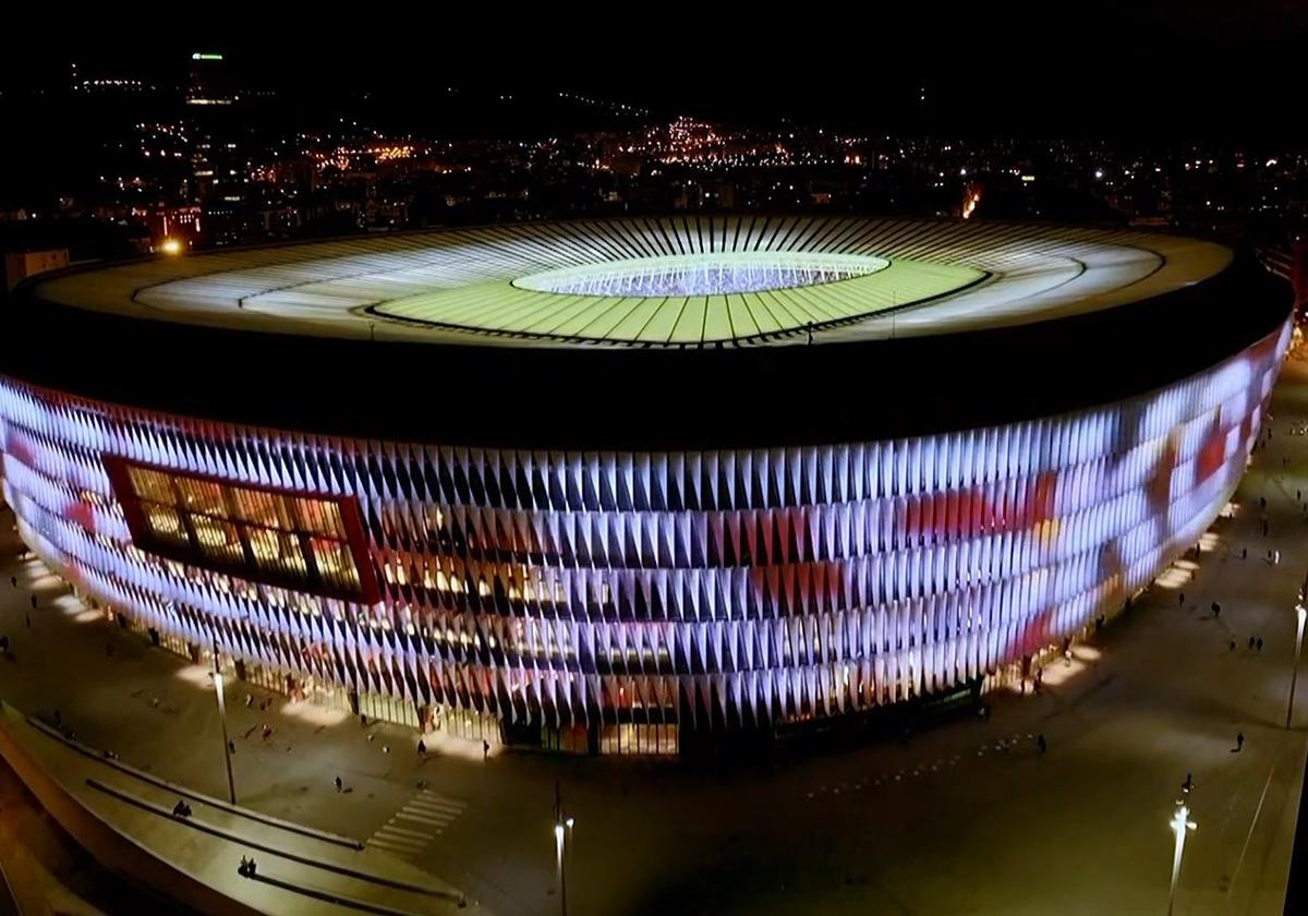 San Mamés se ilumina por De Marcos: «Eskerrik asko»