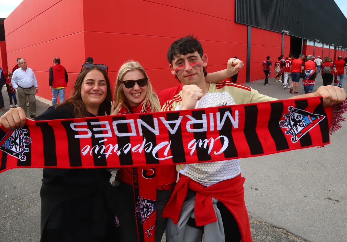 Hinchas jabatos, este domingo.