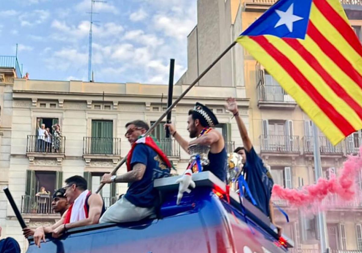 De la Fuente se olvida de Iñigo Martínez tras las últimas polémicas del central