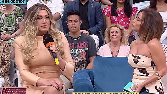 La parodia de Melody en 'La familia de la tele' solo 24 horas después de su rajada por las burlas