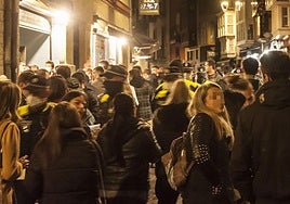 El ruido en numerosas ocasiones se genera más en la calle que en los establecimientos.