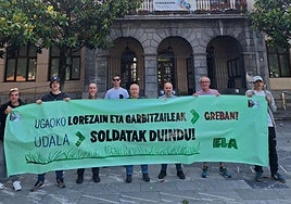 Los trabajadores también solicitan garantizar el contrato de relevo y llegar a un acuerdo de vacantes.