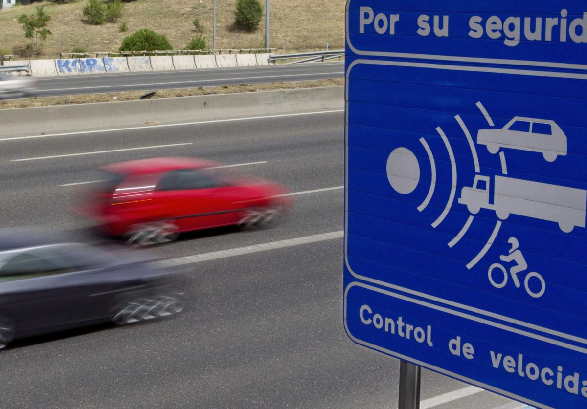 La excepción de la DGT que permite circular a 150 kilómetros por hora sin multa
