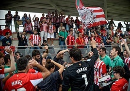 La Liga Genuine abre la puerta a la ilusión en Lezama