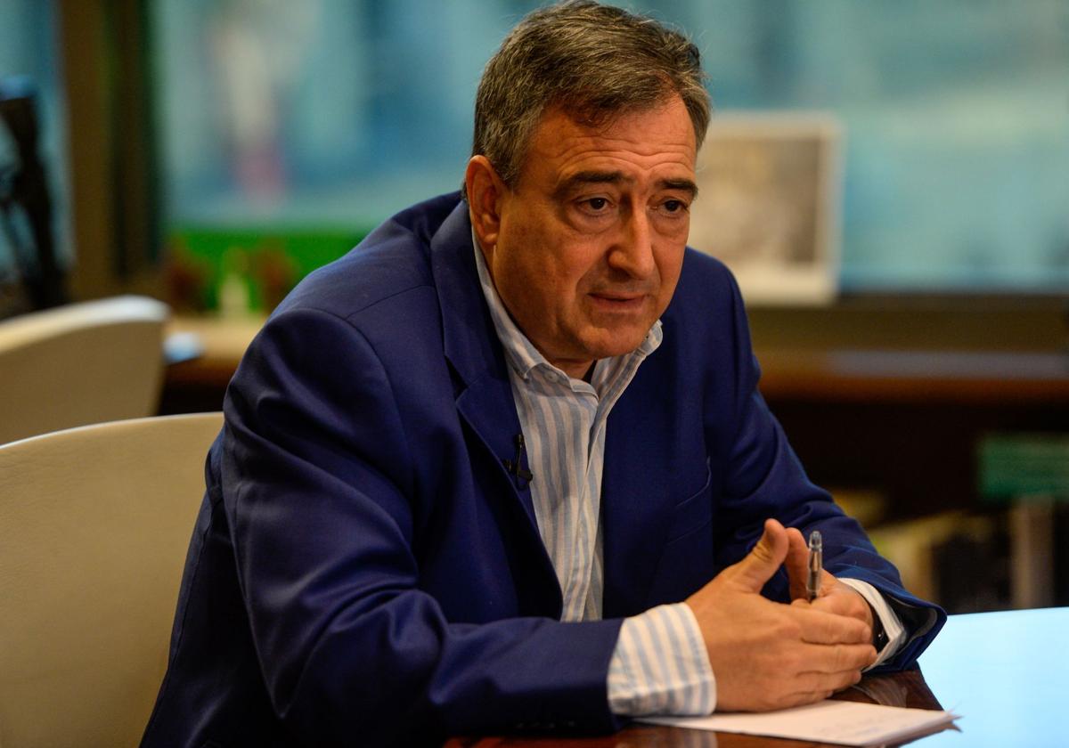 «Somos un partido de orden: hacia la izquierda en lo social y con la empresa»