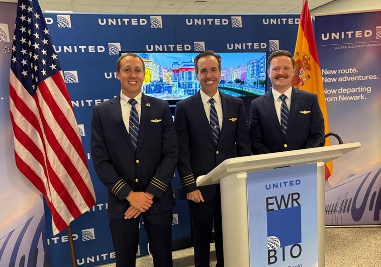 «Para mí es un orgullo ser el comandante de este viaje inaugural»