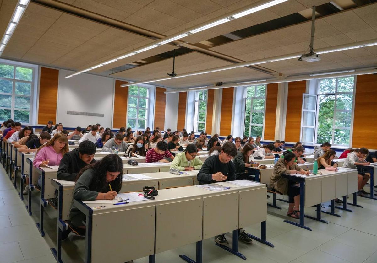 Más de 13.000 alumnos harán las pruebas de acceso a la UPV/EHU