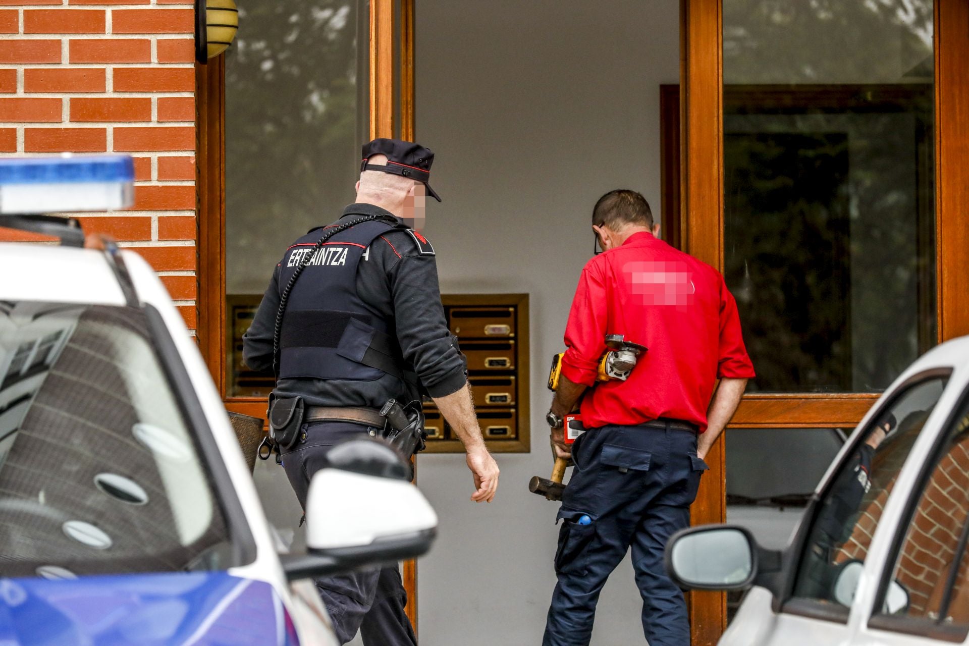 Las imágenes de la operación policial en Vitoria