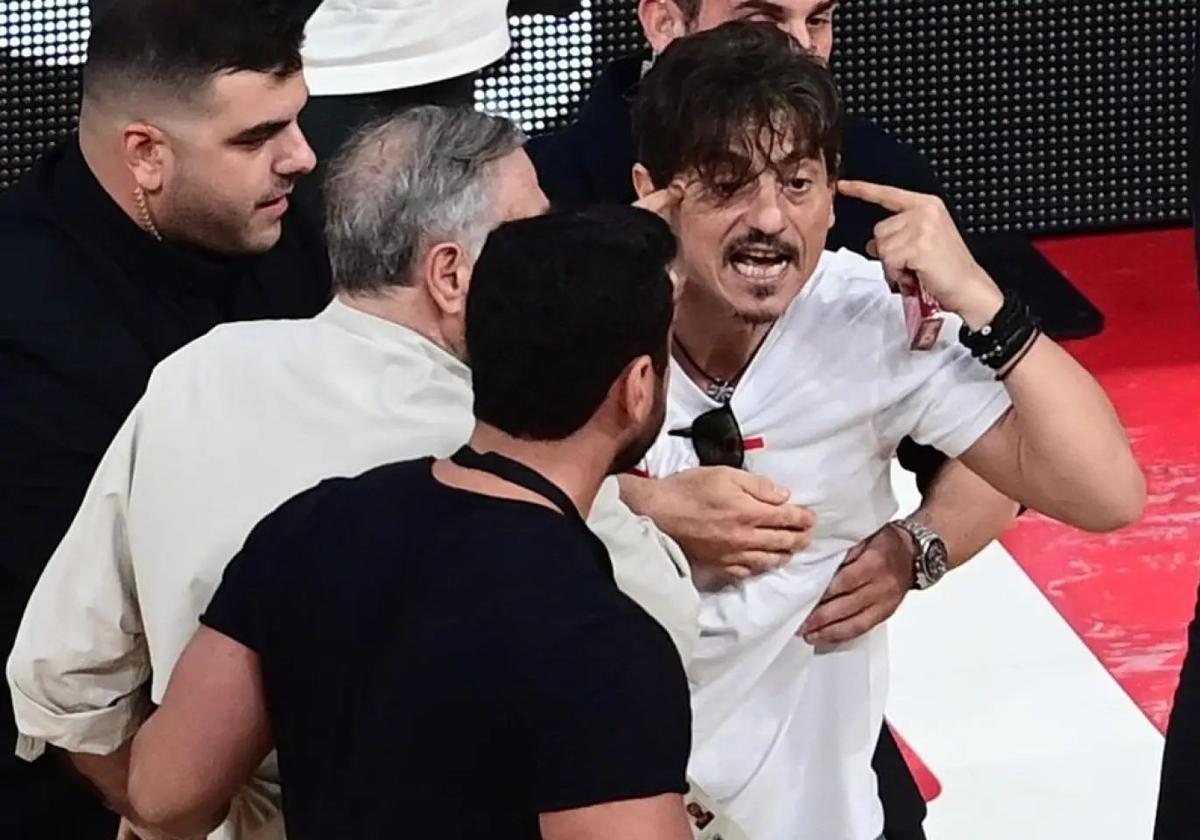 El baloncesto griego salta por los aires: un presidente en busca y captura, amenazas desde la grada...: «Vamos a violar a tu hija»