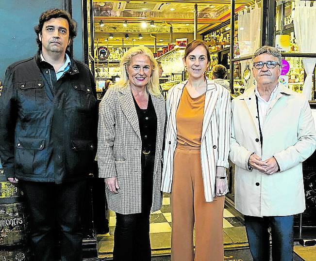 Esteban Goti, Esther Martínez, Kontxi Claver y Jon Bilbao.