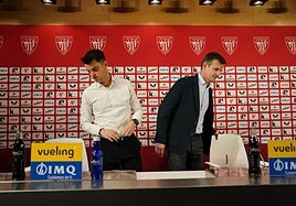 Jon Uriarte y Mikel González, en su comparecencia en San Mamés.