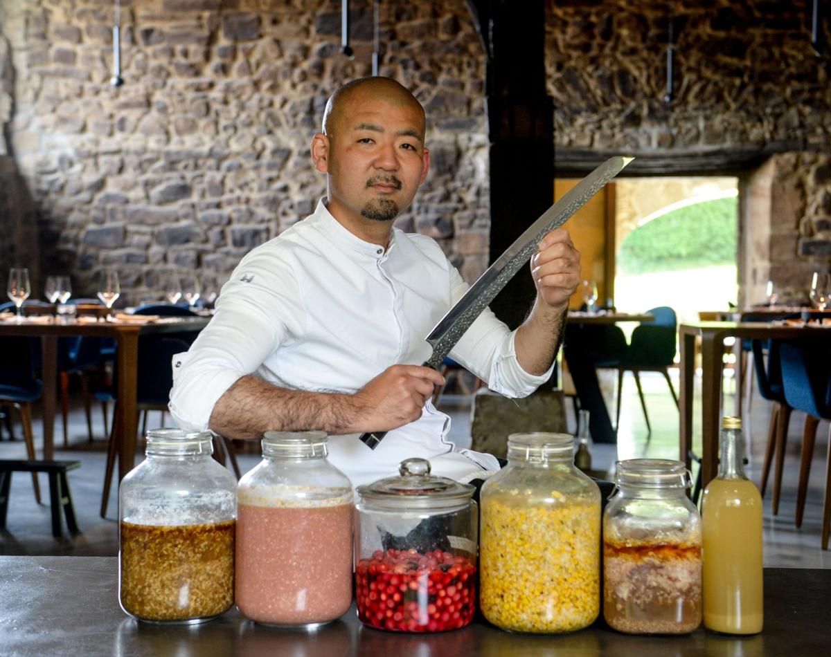 El universo japonés de Tetsuro Maeda en su caserío de Atxondo
