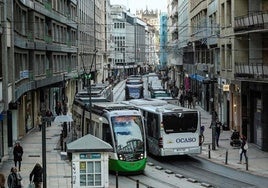 A lo largo de 2026 se procederá a la reforma del tranvía a su paso por las calles General Álava e Independencia.