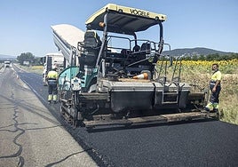 Trabajos de mejroa de firmes en Álava.