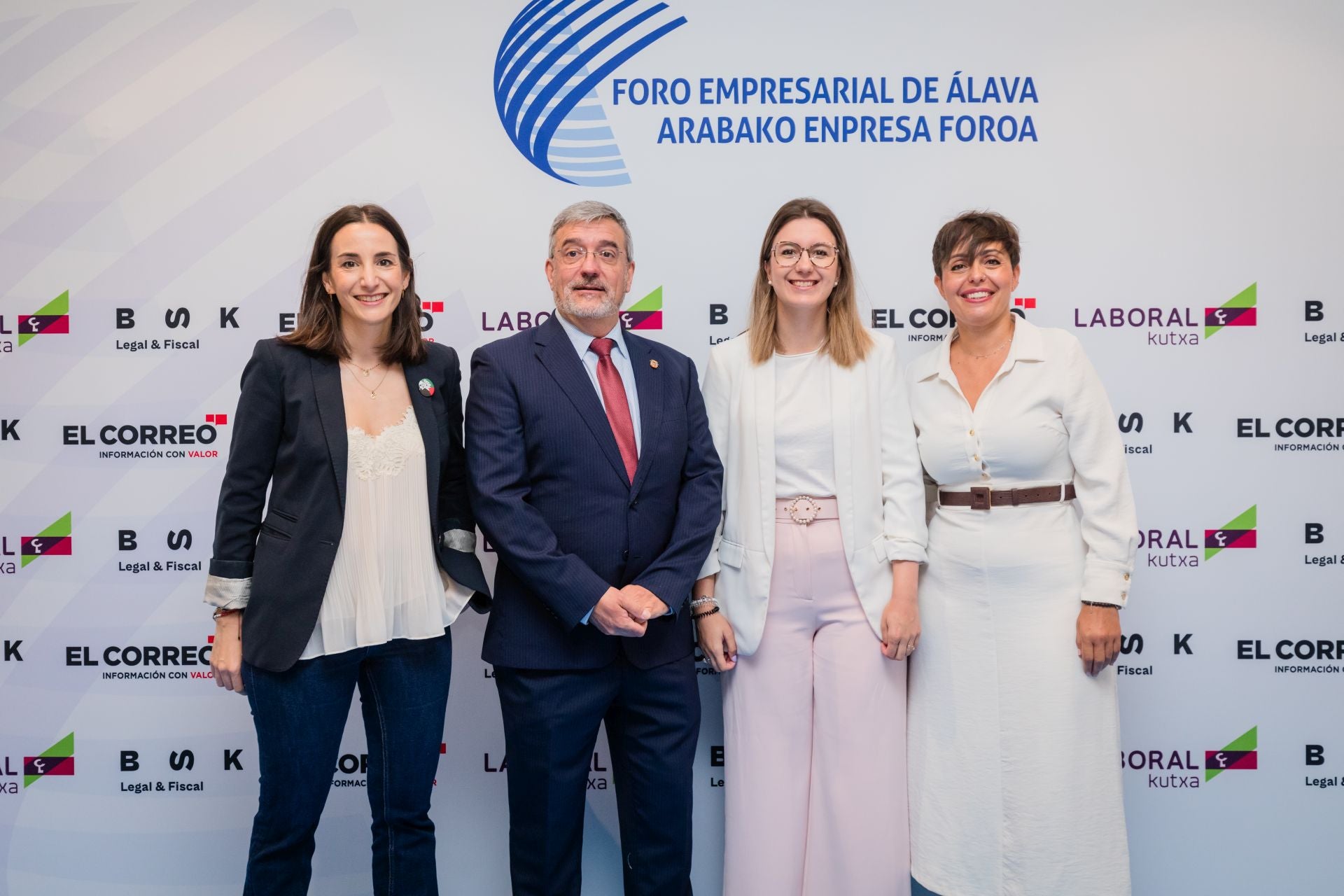 Garbiñe Ruiz, César Fernández de Landa, María Nanclares y Rocío Vitero.
