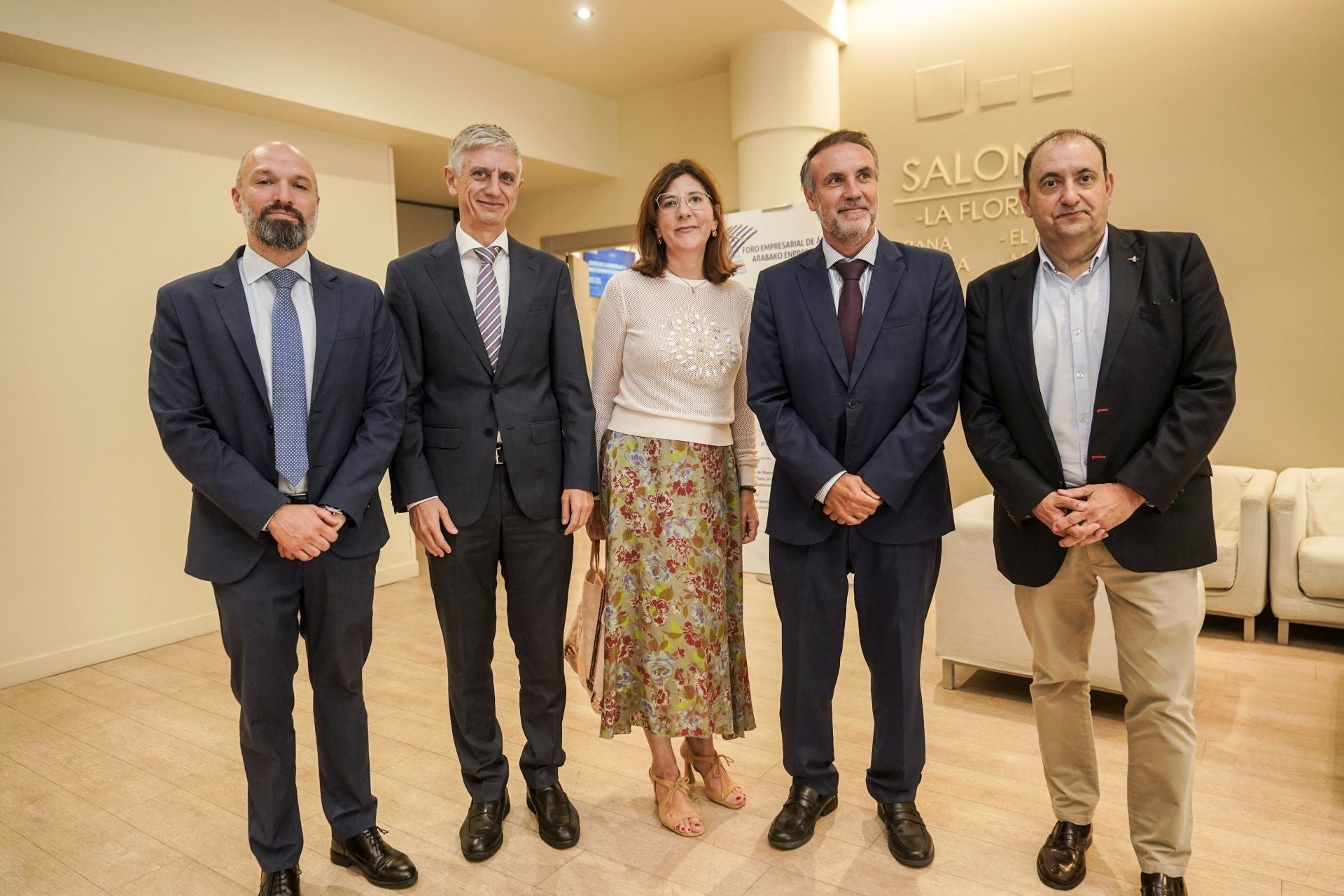 Jon Somocueto, David Hermo, Raquel Pérez, Iñaki Peña y Adrián González.