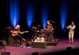 Carles Benavent, Tino Di Geraldo y Jorge Pardo en el Festival de Jazz de Madrid.
