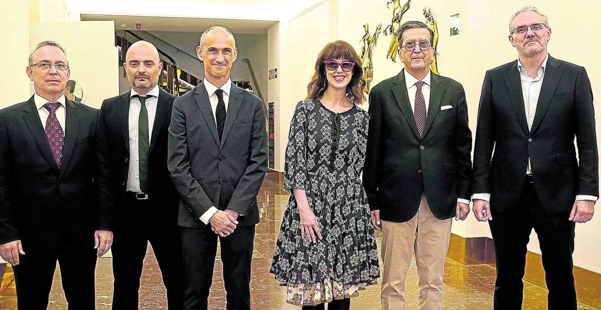 Oscar Villasante, Héctor Esteban, Jesús Trelis, Irene Vallejo, Enrique de Ybarra e Iñigo Barrenechea.