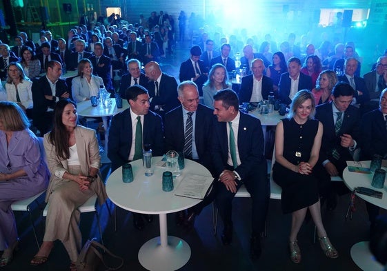 Euskadi «pasa al ataque» con 16.000 millones de inversión para potenciar la industria