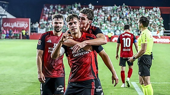 Hugo Rincón, el epicentro del vendaval del Mirandés