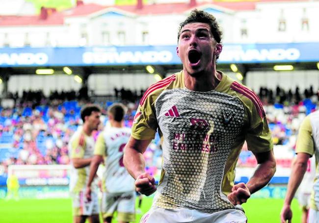 Panichelli marcó en Ipurua en el minuto 89 para conseguir la primera victoria a domicilio de la segunda vuelta.