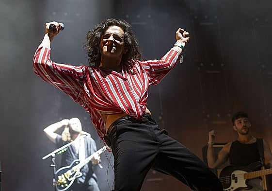 Antonio, vocalista del grupo murciano Arde Bogotá.