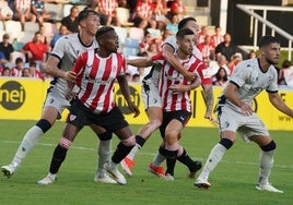 El Athletic ganó a Osasuna en la pasada edición de la Euskal Herriko Txapela en Barakaldo.