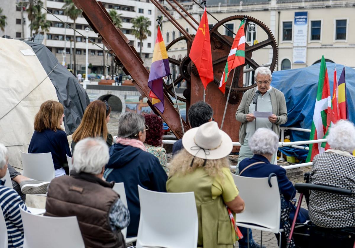 Un momento del acto que ha tenido lugar en el puerto de Santurtzi.