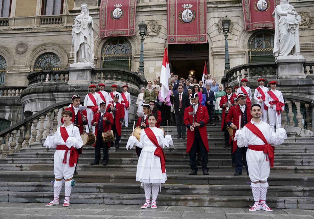 El acto oficial por el 725 aniversario de Bilbao, en imágenes