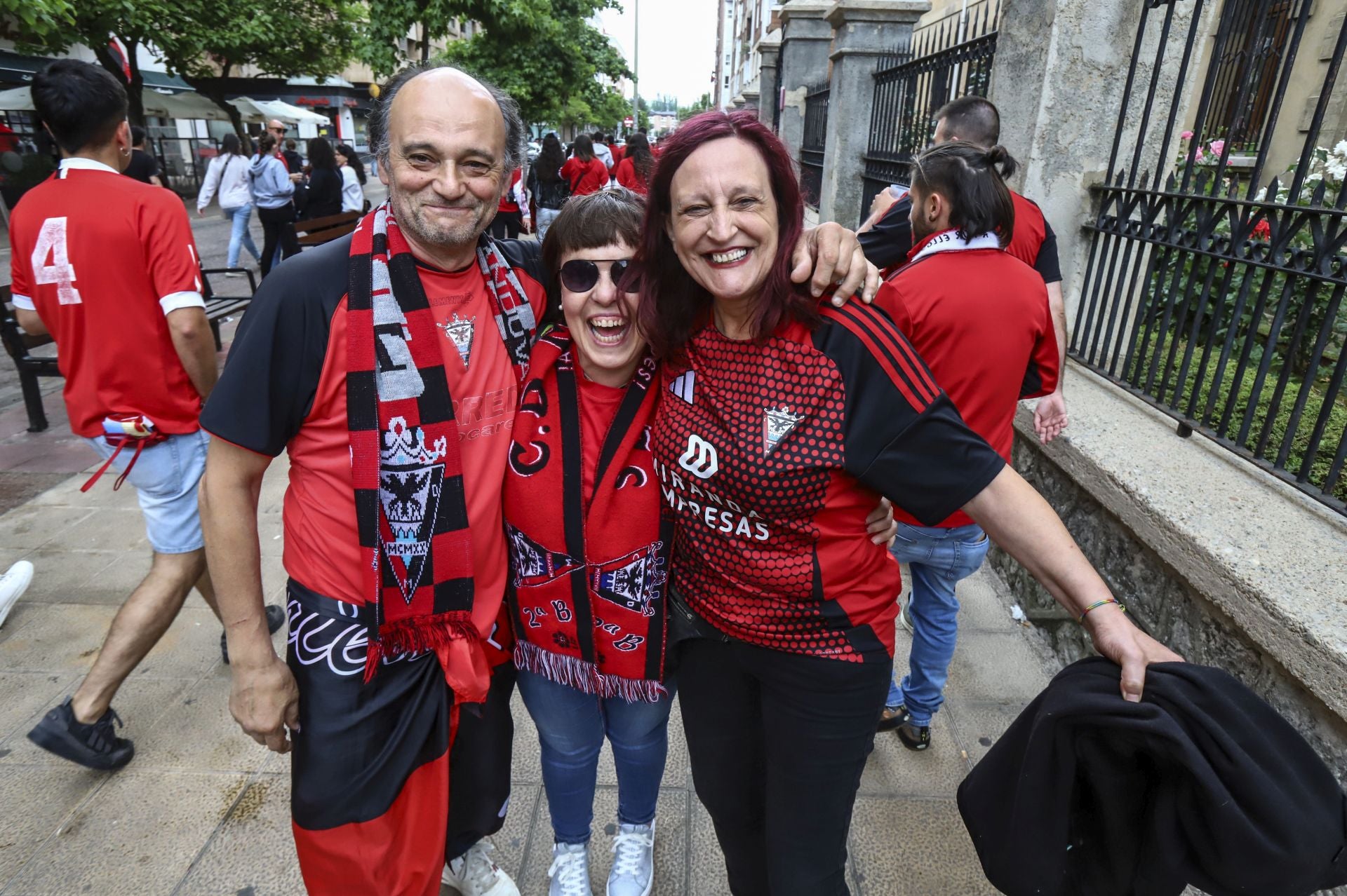 Las imágenes del recibimiento al Mirandés