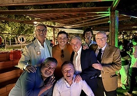 Poty Castillo, Jalis de la Serna, Fran Perea, Frederic Alzola, Joseba Fiestras, Marco Carbones y Óscar Forniés.