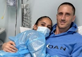 Achille Polonara, en la cama del hospital donde permanece ingresado.