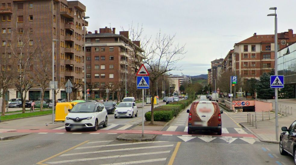 Este proyecto tiene como objetivo aumentar la seguridad vial y la visibilidad de los viandantes
