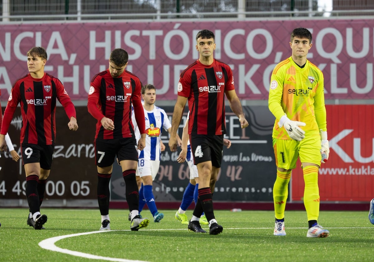 Iker Galindo en un partido en Gobela.
