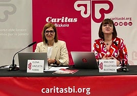 Elena Unzueta y Ana Sofi Telletxea, durante la presentación de la memoria.