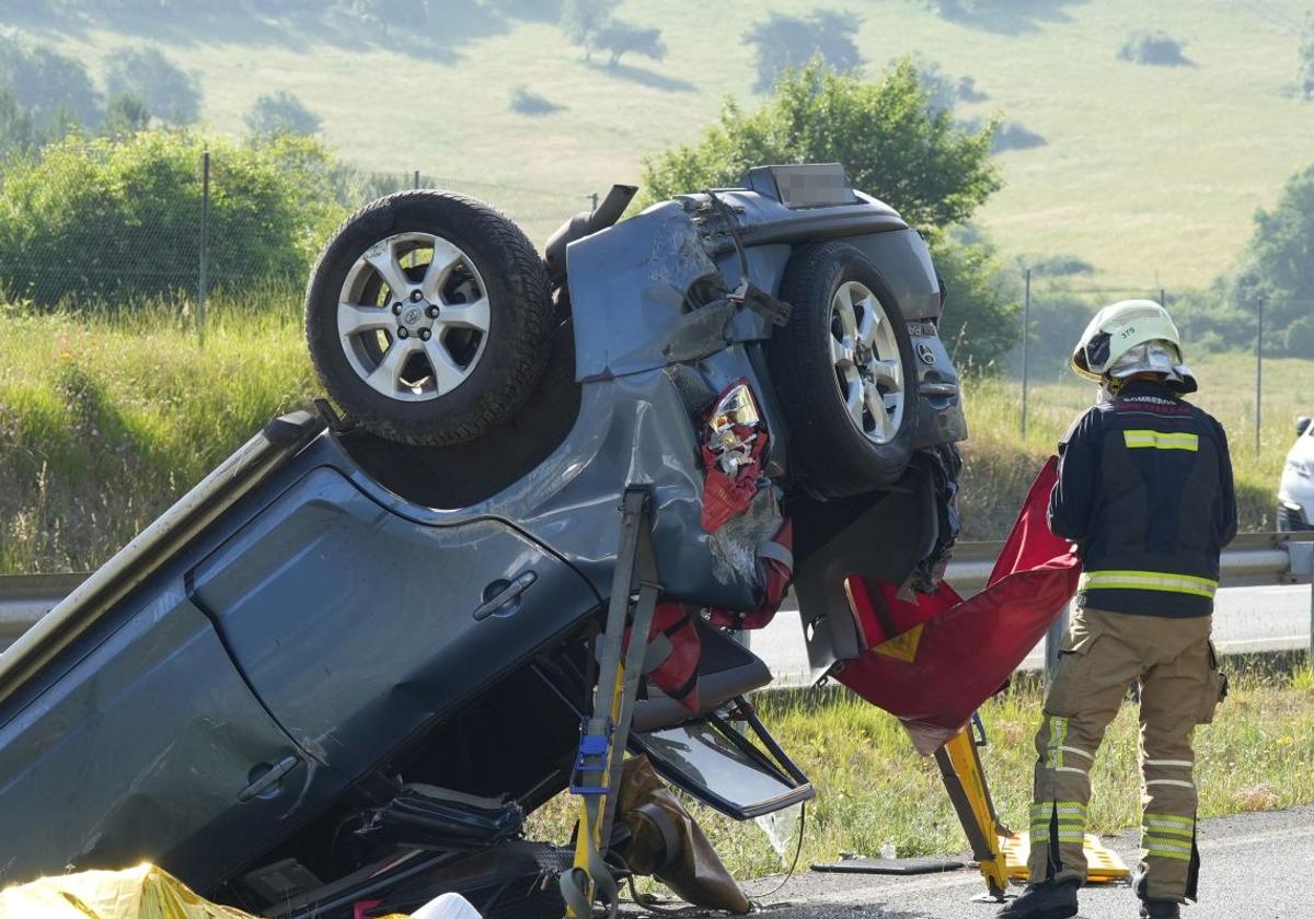 Colas en la autovía tras el accidente.