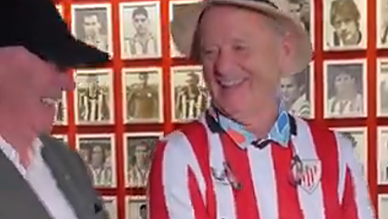 El legendario Bill Murray, un athleticzale más con un anfitrión de lujo