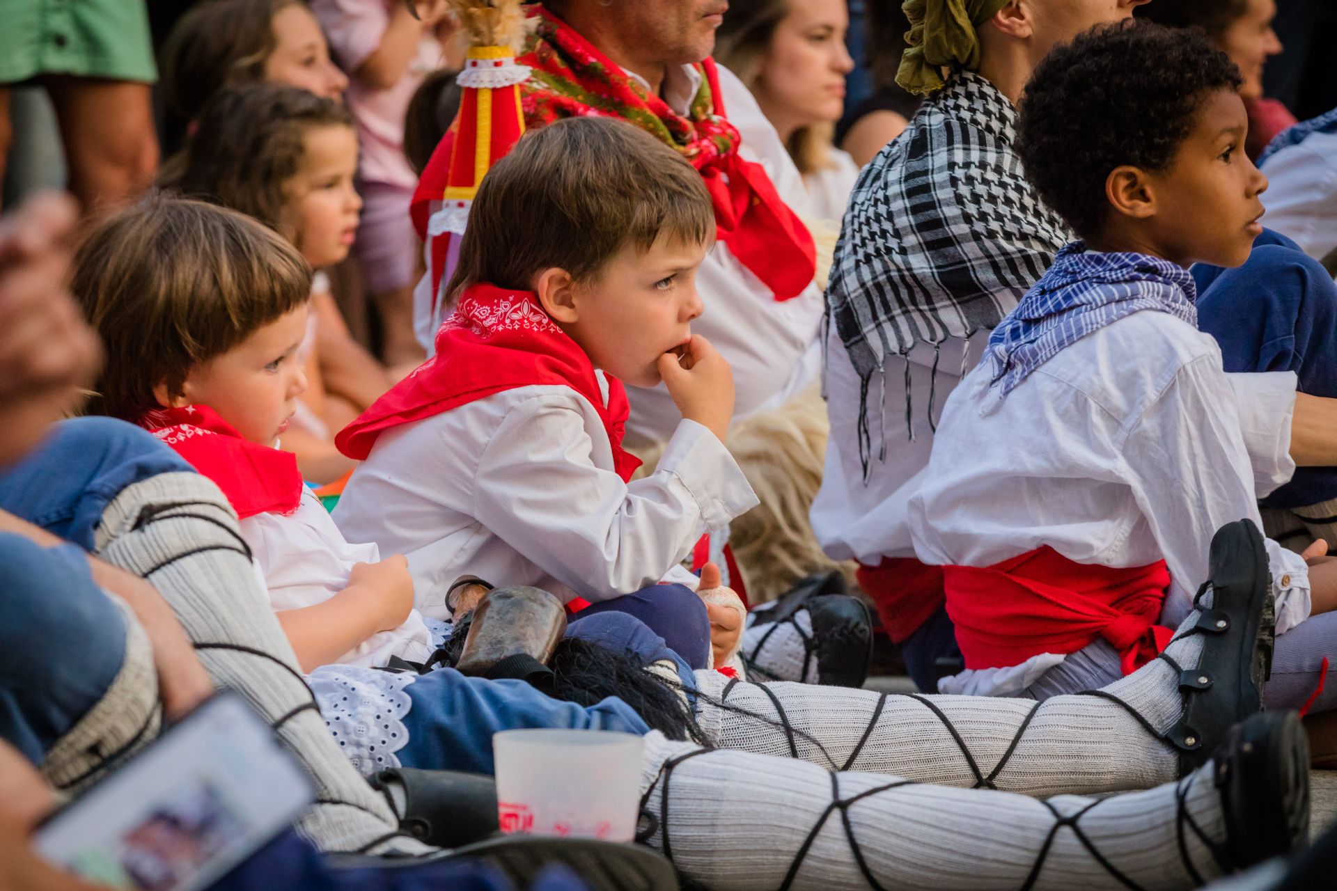 Las imágenes de las hogueras de San Juan en Vitoria