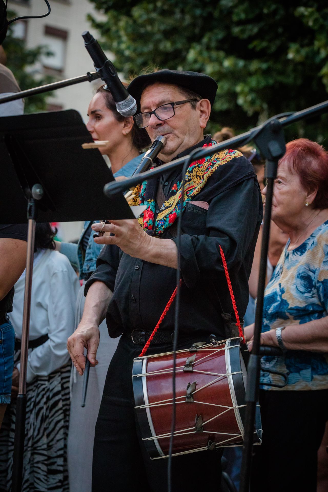 Las imágenes de las hogueras de San Juan en Vitoria