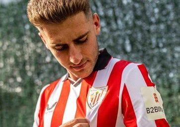 El Athletic ficha a Robert Navarro hasta 2030