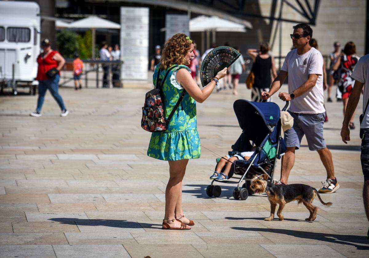 Euskalmet extiende al lunes el aviso amarillo por altas temperaturas en Bizkaia