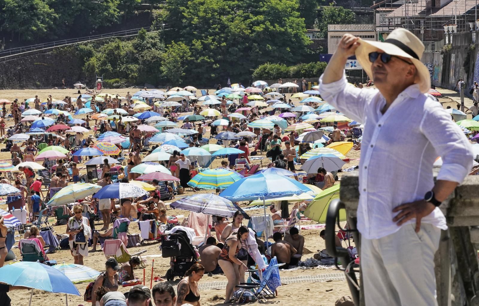 Las imágenes del intenso calor en Bizkaia