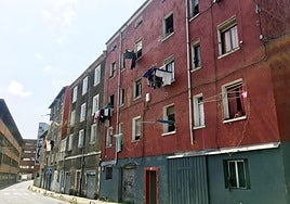 Más de 80 pisos ocupados de forma ilegal estaban en venta el año pasado en Bizkaia